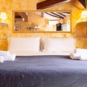  Apartment Vatican Gold Loft